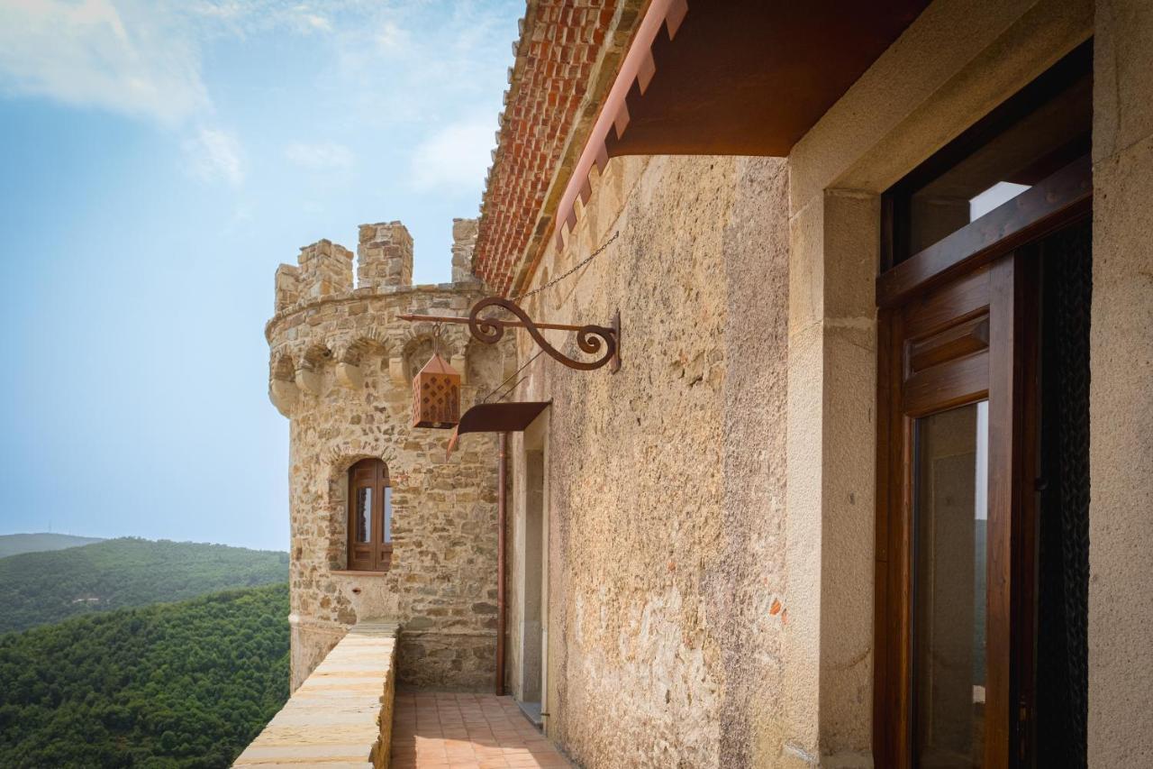 Castello Di Hotel