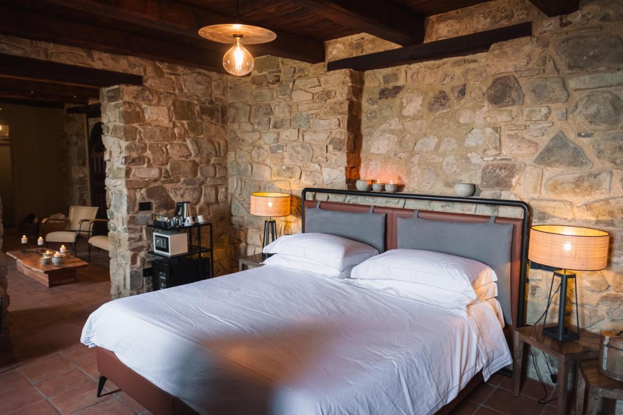Castello Di Hotel 5*