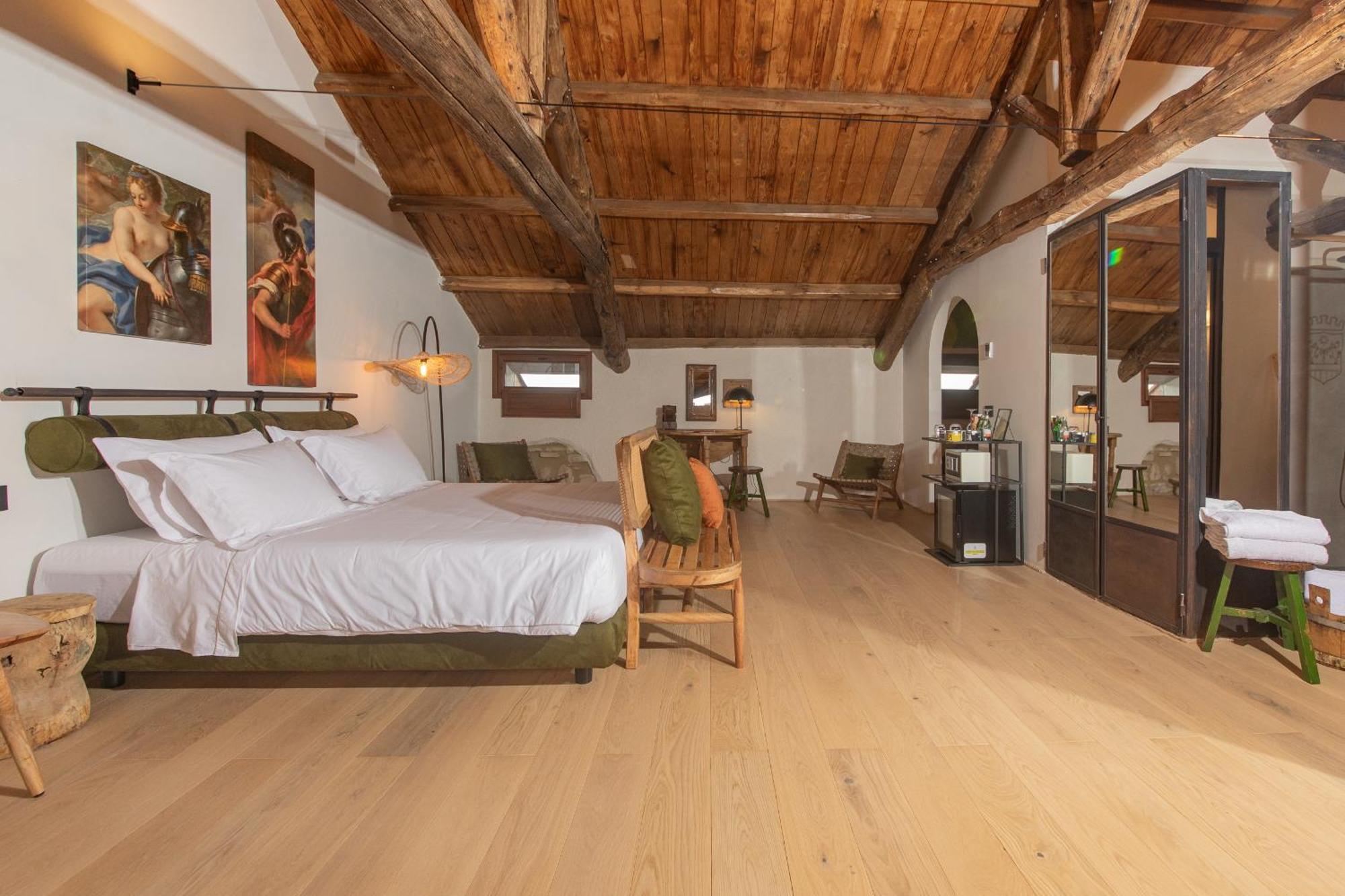 Castello Di Hotel 5*
